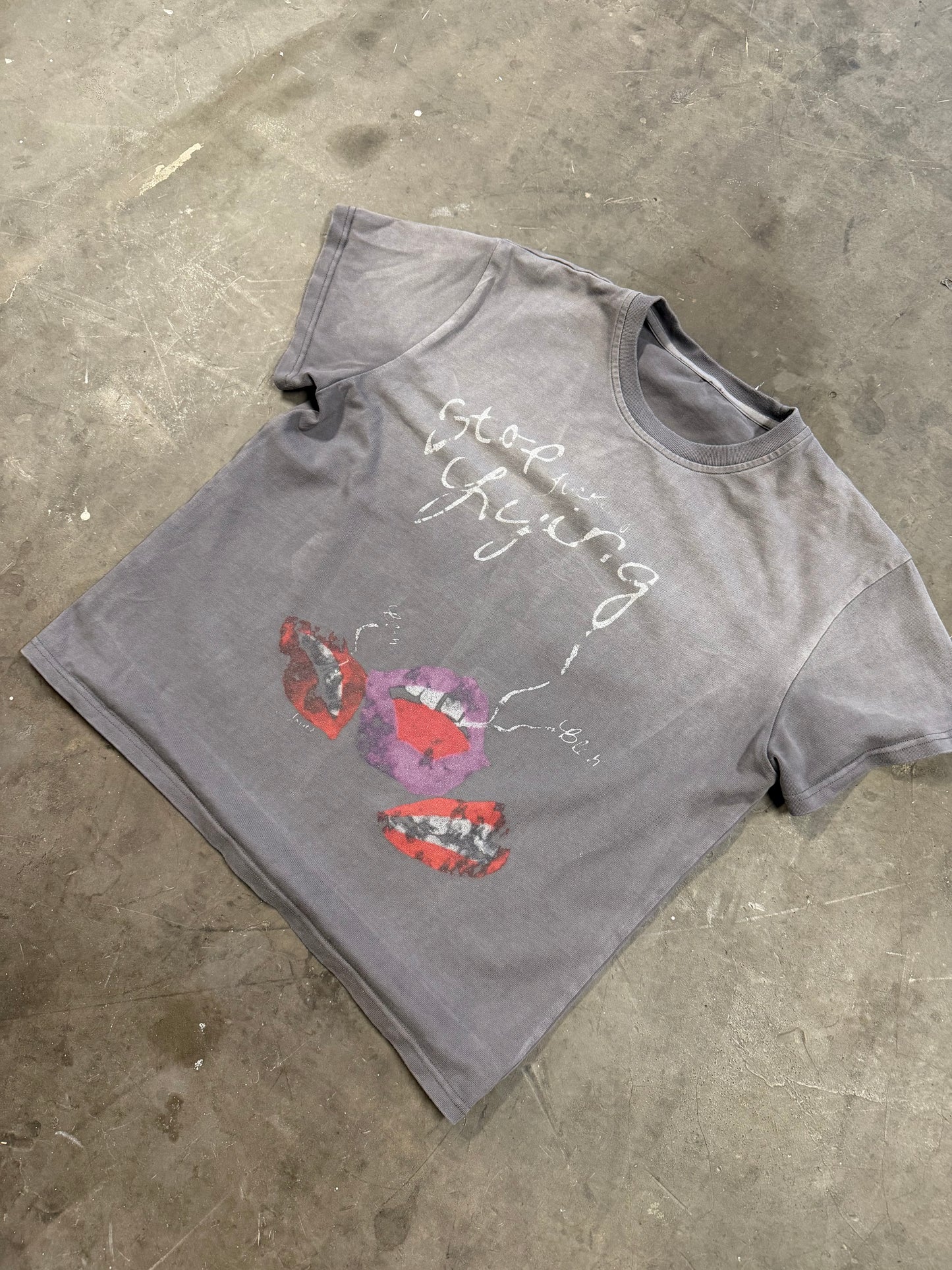 “Addiction tee” sample