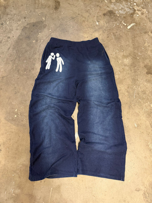 Spreading lies washed navy (sample)